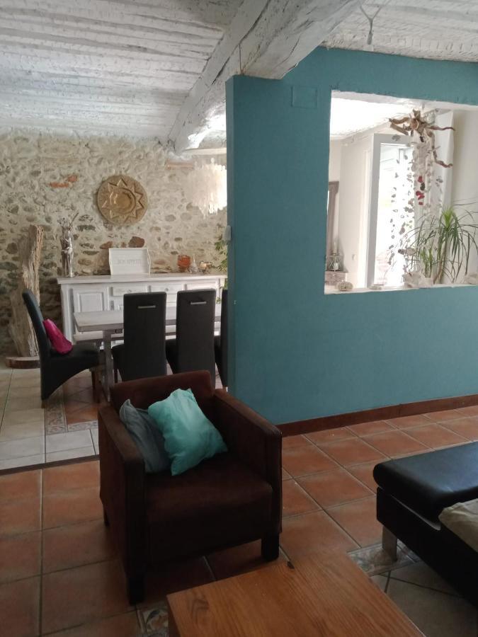 BELLE MAISON DE CARACTERE DE VILLAGE et STUDIO PISCINE Privée 9 PERS Millas Esterno foto