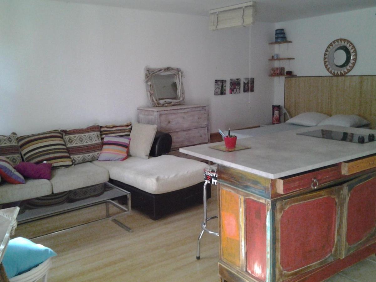 BELLE MAISON DE CARACTERE DE VILLAGE et STUDIO PISCINE Privée 9 PERS Millas Esterno foto