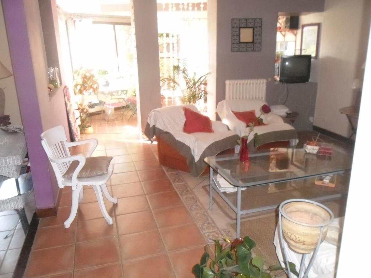 BELLE MAISON DE CARACTERE DE VILLAGE et STUDIO PISCINE Privée 9 PERS Millas Esterno foto