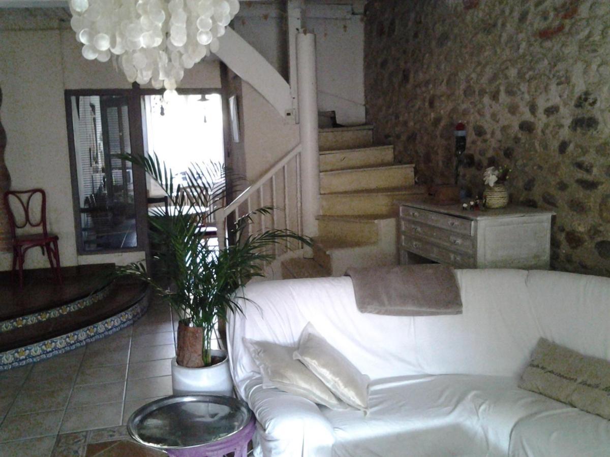 BELLE MAISON DE CARACTERE DE VILLAGE et STUDIO PISCINE Privée 9 PERS Millas Esterno foto