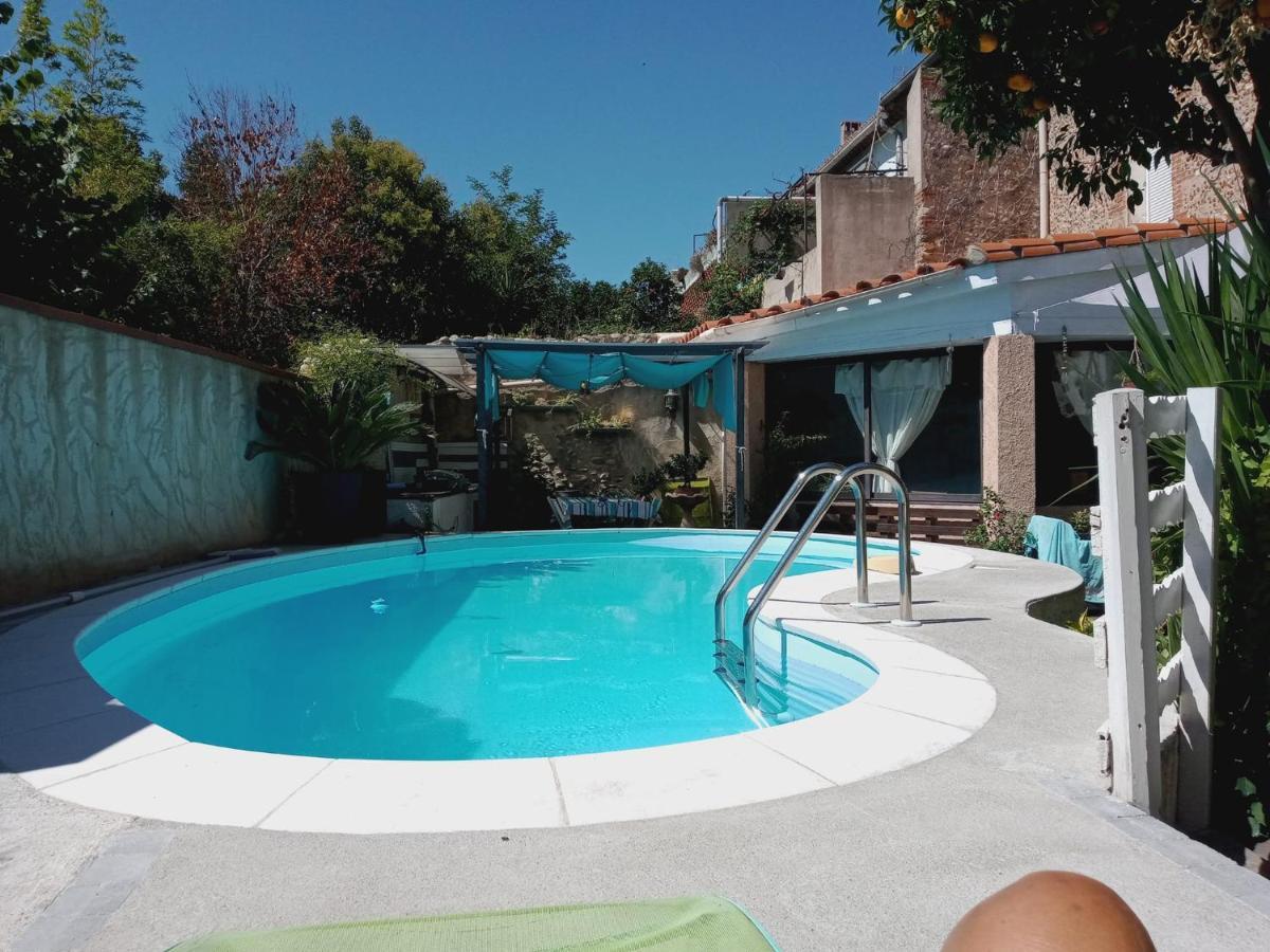 BELLE MAISON DE CARACTERE DE VILLAGE et STUDIO PISCINE Privée 9 PERS Millas Esterno foto