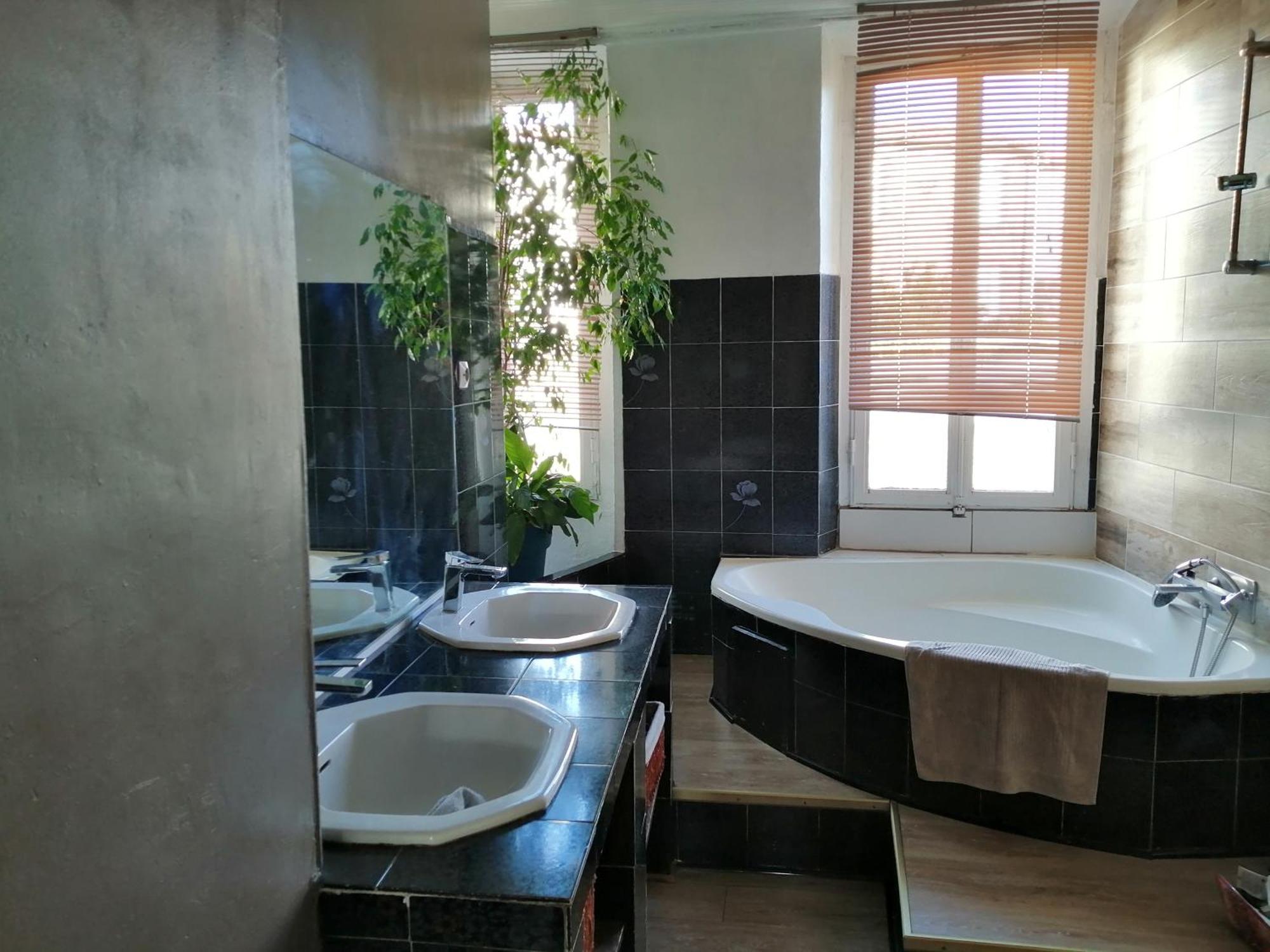 BELLE MAISON DE CARACTERE DE VILLAGE et STUDIO PISCINE Privée 9 PERS Millas Esterno foto
